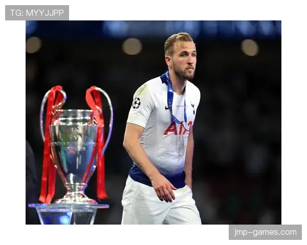 哈里·凯恩助攻与组织能力解析:中锋的顶级创造力从何而来 哈里·凯恩助攻与组织能力解析:中锋的顶级创造力从何而来